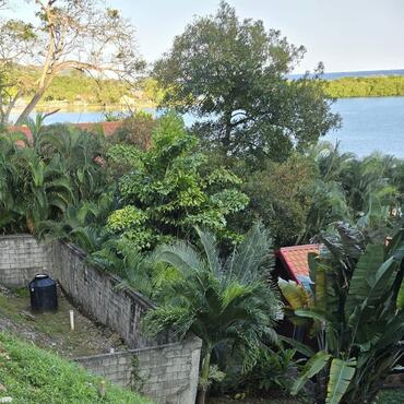 Pozemek 25 Roatán